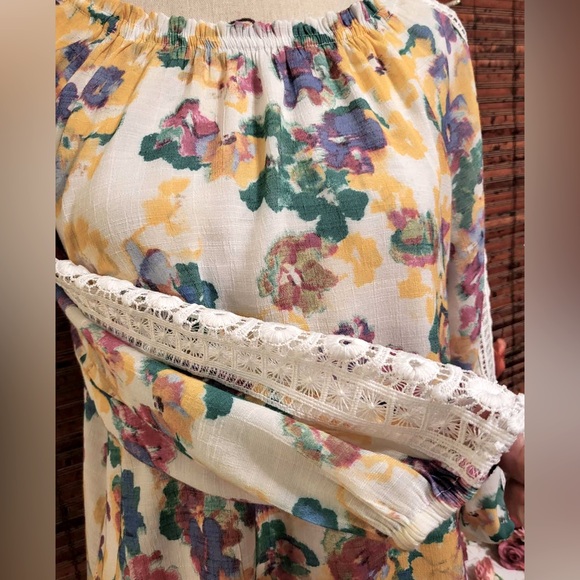 👚5for$15🕶️ Hope & Harlow top. - Picture 4 of 4